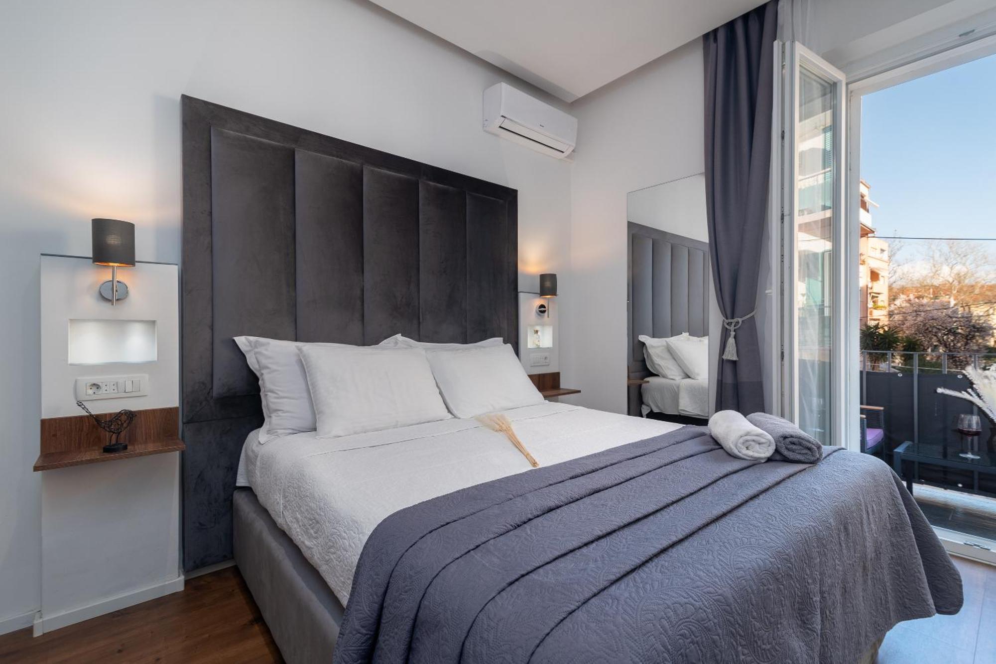 Antares Luxury Rooms 2 Split Exterior photo